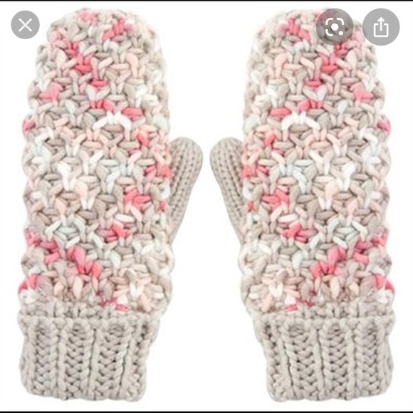 Free with purchase! Add to bundle Indigo mittens - Picture 2 of 4